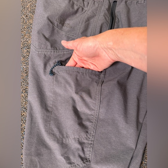 Kuhl Pants Mens 32x30 Gray Avengr Elastic Waist STYL #5156 Hiking Outdoors Pants - Picture 9 of 16